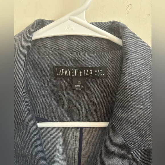 Lafayette 148 Chambray Linen Blazer Minimalist Lightweight Two Button Career - Picture 3 of 4